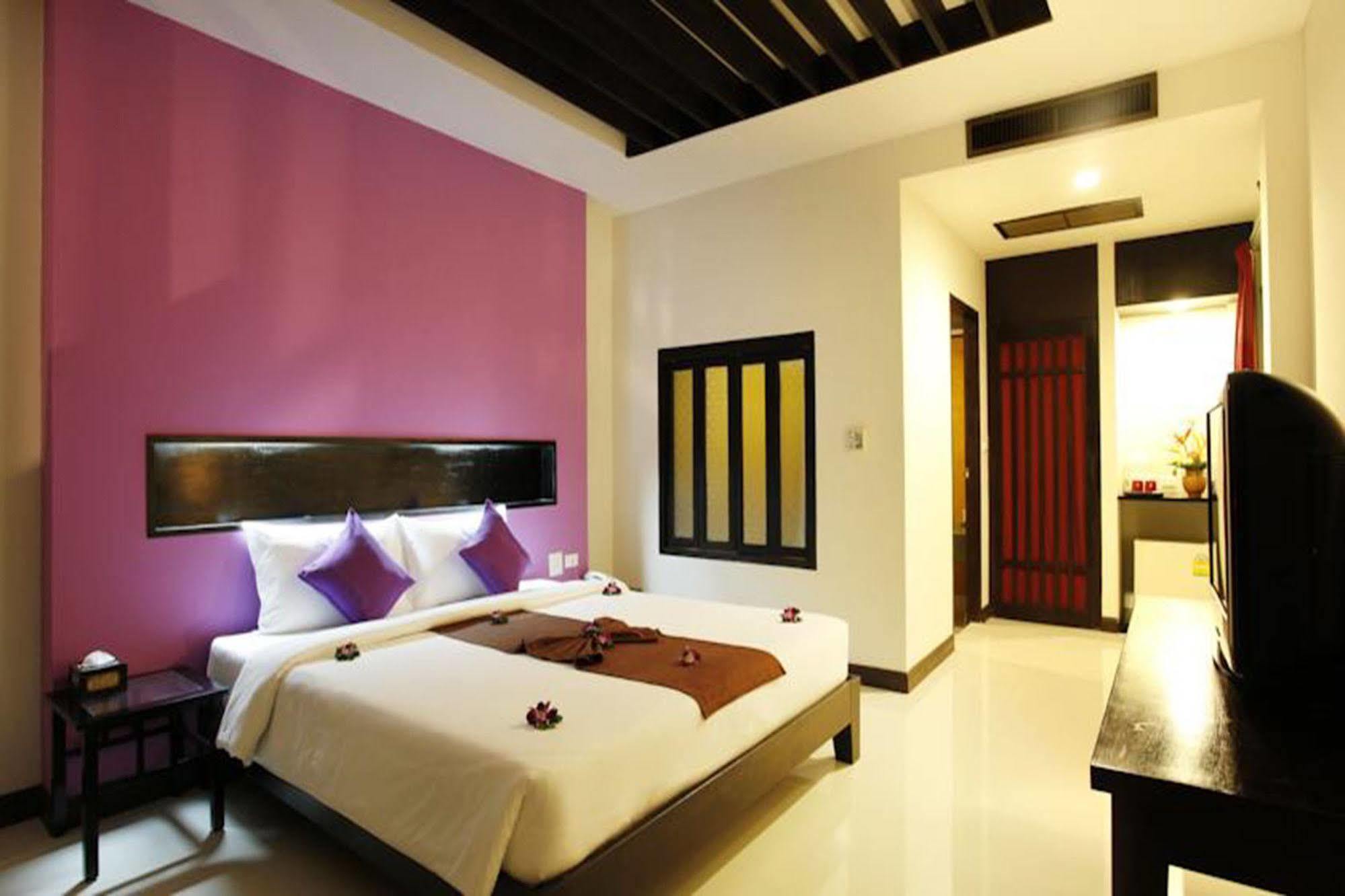 Patong Cottage Resort Екстериор снимка